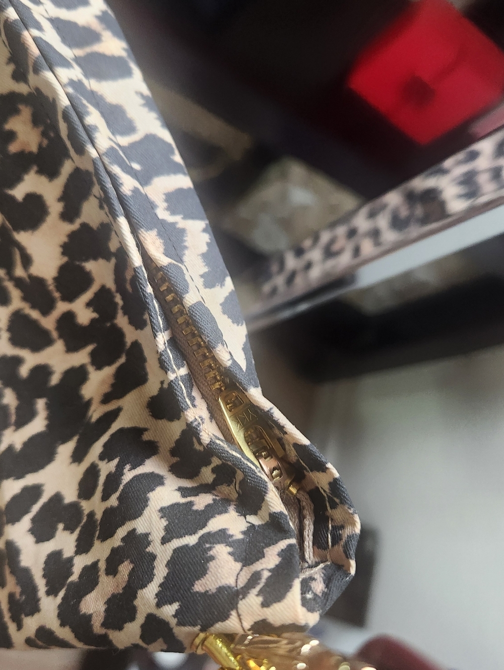 Dior Leopard Print Shoulder - Picture 13 of 16